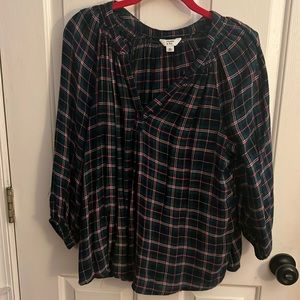 Crown & Ivy plaid women’s top XL